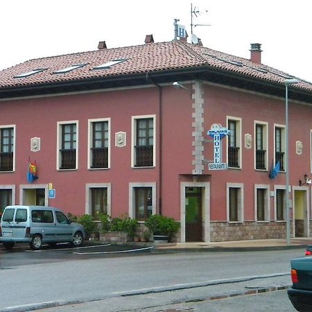 Hotel Solymar Bricia Exterior photo